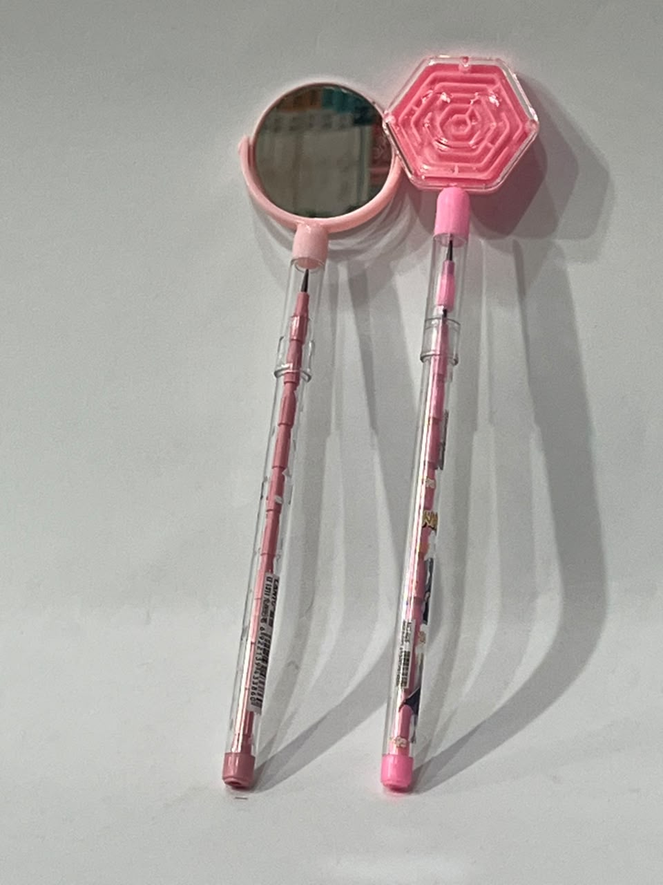 Pink novelty maze mirror pencil set of 2